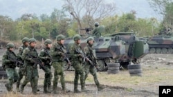 台灣士兵在陸軍台東地區指揮部基地參加軍事訓練。 （2024年1月31日）
