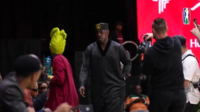 BAL: Artistas sul-africanos agitam a conferência Kalahari 