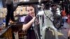 US bike shops boomed early in pandemic, now facing bumpy ride 