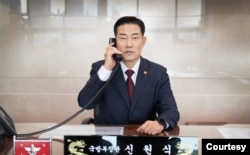 신원식 한국 국방부장관이 20일 오전, 로이드 오스틴 미국 국방장관과 취임 이후 첫 공조통화를 했다. 사진 = 한국 국방부 제공.