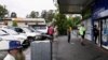 COVID-19 Experts Urge Australians to Wear Masks Even as Latest Omicron Wave Passes