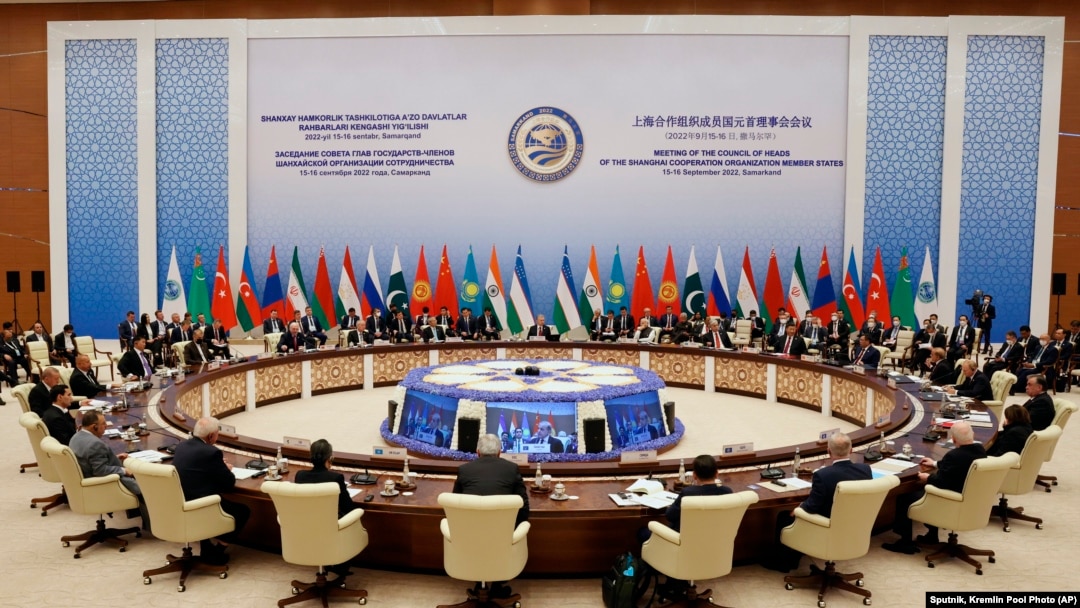 資料照：上海合作組織成員國領導人在烏茲別克斯坦撒馬爾罕出席峰會。（2022年9月16日）