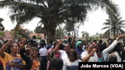Protestos de enfermeiros excluídos do exame de admissão, Benguela, Angola