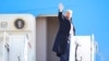 UMongameli Donald Trump kubikwa ukuthi uzaphuma eWhite House ngosuku kugcotshwa uMnu. Joseph Biden. (AP Photo/Manuel Balce Ceneta)