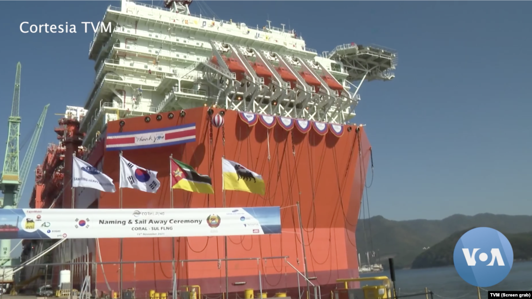 Plataforma flutuante de liquefação de gás na Bacia do Rovuma, em Moçambique