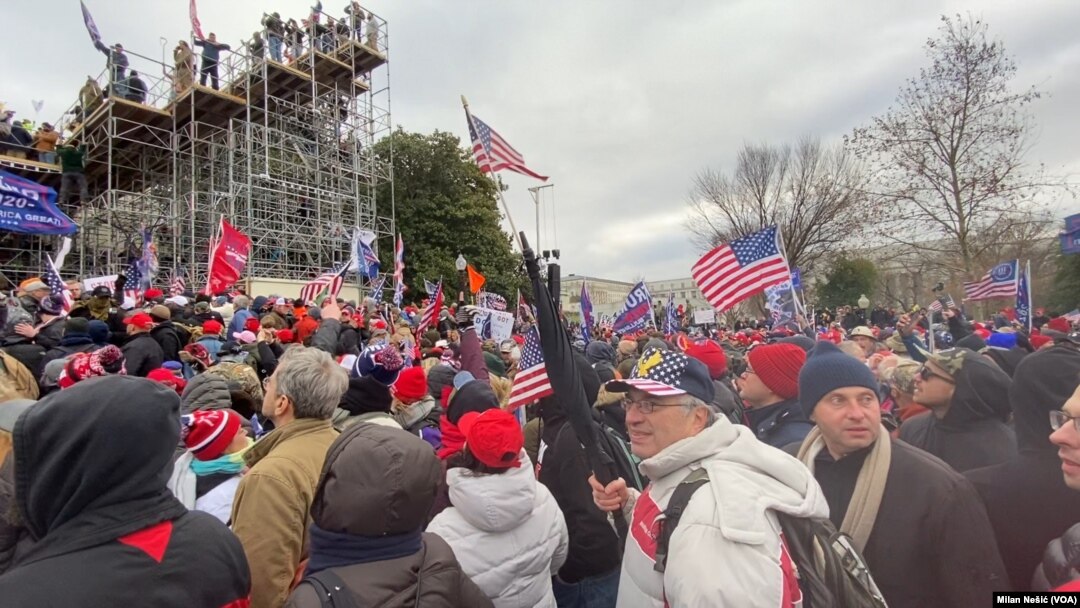 USA, Washington, protest of Trump supporters in front of Kongres