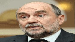 Ông Hermann Nackaerts, trưởng phái đoàn Cơ Quan Nguyên Tử Năng Quốc Tế
