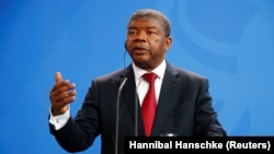 Presidente angolano João Lourenço na conferência de imprensa conjunta com Angela Merkel em Berlim, Alemanha. 22 Agosto 2018