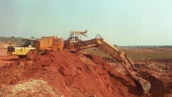 Ex- trabalhadores de Catoca querem indemnizações por doença – 3:02