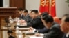 북한이 지난 8~10일 개최한 노동당 중앙위원회 제8기 제5차 전원회의 확대회의 마지막 날 김정은(가운데) 국무위원장이 발언하고 있다.