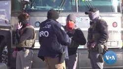 As políticas de imigração de Trump vão alargar as deportações e as detenções em massa