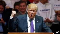 Các cuộc thăm dò mới nhất cho thấy ông Trump đang dẫn đầu các đối thủ trong Đảng Cộng hòa.