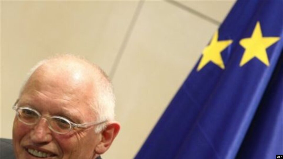 Günter Verheugen (Arşiv)