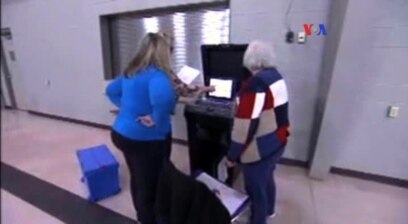 Clinton y Trump avanzan hacia la nominación