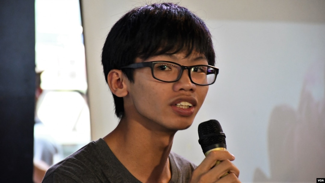 前學生動源召集人鍾翰林。(美國之音湯惠芸拍攝)