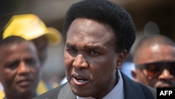 Venâncio Mondlane, candidato presidencial apoiado pelo PODEMOS, Moçambique