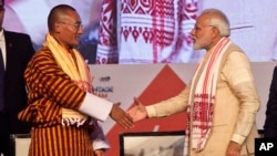 རྒྱ་གར་ལ་འབྲེལ་བ་དམ་ཟབ་ཡོད་པའི་དྲག་ཤོས་ཚེ་རིང་སྟོབས་རྒྱལ་