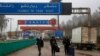 Tens of thousands of Syrian refugees return from Turkey 