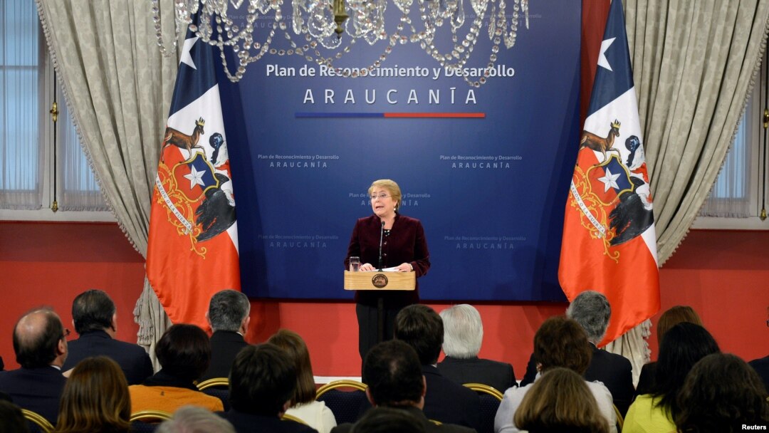 Chile's President Michelle Bachelet delivers a message asking for forgiveness from indigenous Mapuche people for "errors and horrors" committed by the state and announcing plans to give them more power and resources, at the government house in Santiago, Junr 23, 2017.