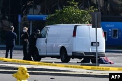 US-CRIME-SHOOTING-STANDOFF
