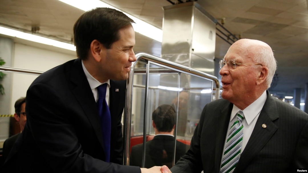 Rubio dijo que tampoco se lanzará para gobernador de su estado y aseguró que por lo pronto terminará su mandato en el Senado "y luego seré un ciudadano privado en enero".