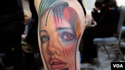 ARCHIVO - El Festival de Artes del Tatuaje de Filadelfia tiene una edición anual que reúne a artistas de todo EEUU. [Foto: Luis Quintanal]