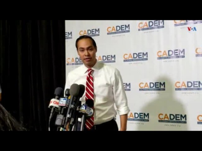 Candidato por el partido demócrata, Julián Castro, habla en California