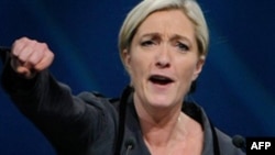 Bà Marine Le Pen, Chủ tịch Mặt trận Dân tộc (FN)