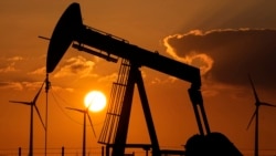 Petróleo acima do preço previsto no orçamento angolano – 1:44