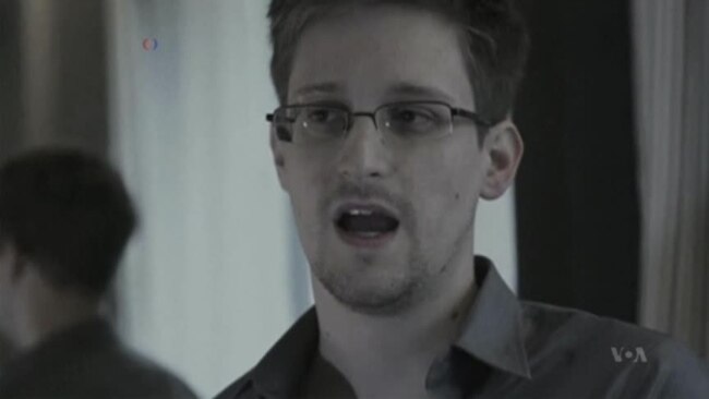 Russia, China Have ‘Decoded’ Snowden Spy Files, Claims British Newspaper