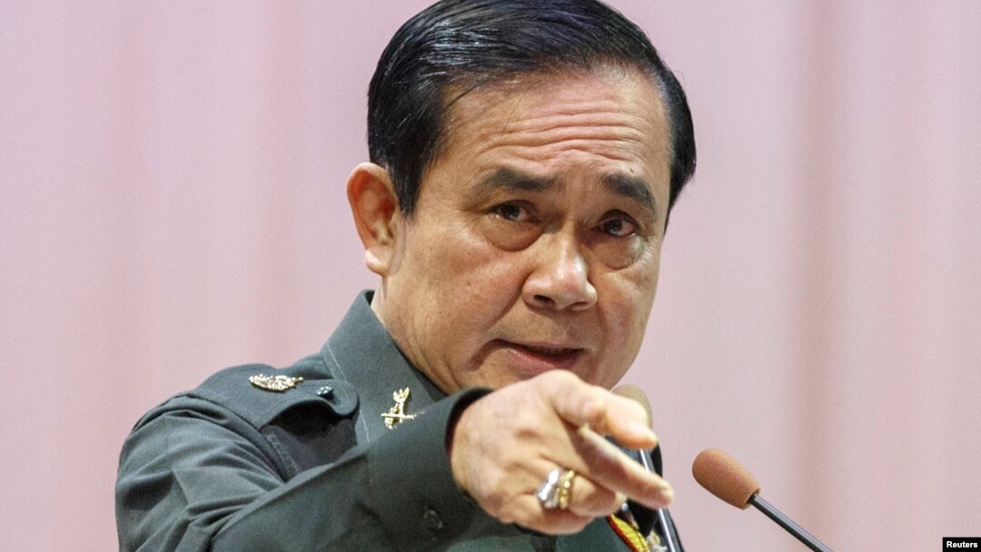FILE - Thailand's Prime Minister Prayuth Chan-ocha gestures as he speaks during an event titled "The Instruction on the Procedures of Members of the National Reform Council" at the Army Club in Bangkok, September 4, 2014.