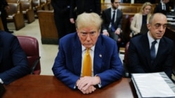 Tras un día de campaña presidencial en Georgia, el expresidente Donald Trump volvió a la Corte de Manhattan.