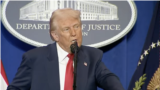 Tổng thống Donald Trump tại Bộ Tư Pháp Hoa Kỳ. 