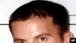 Sinh viên David Sneddon, 24 tuổi, mất tích từ ngày 14 tháng 8 năm 2004, trong lúc đang du hành ở tỉnh Vân Nam của Trung Quốc