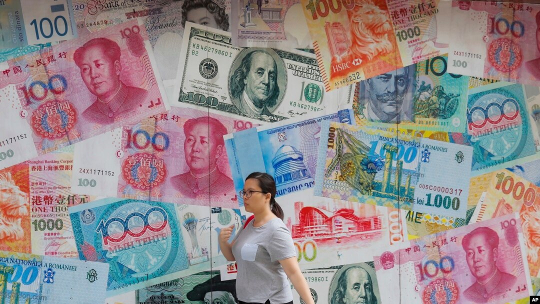 美元與人民幣。