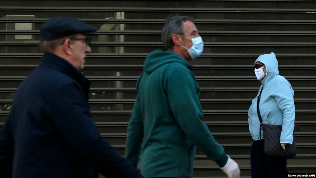 Epidemiološka situacija u Srbiji je pod kontrolom u najvećem delu Srbije, osim lokalnih žarišta, Foto: (AP Photo/Darko Vojinovic)