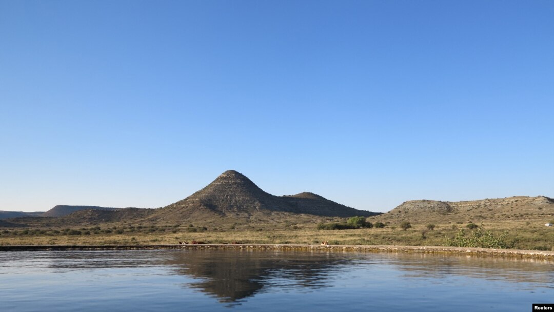 ئەو شوێەنی بەردبووەکانی سەردەمی پێرمیان بە قەبارەی پڵنگ لێ دۆزراوەتەوە - لە حەوزی کارو لە باشووری ئەفریکا - ڕۆیتەرز