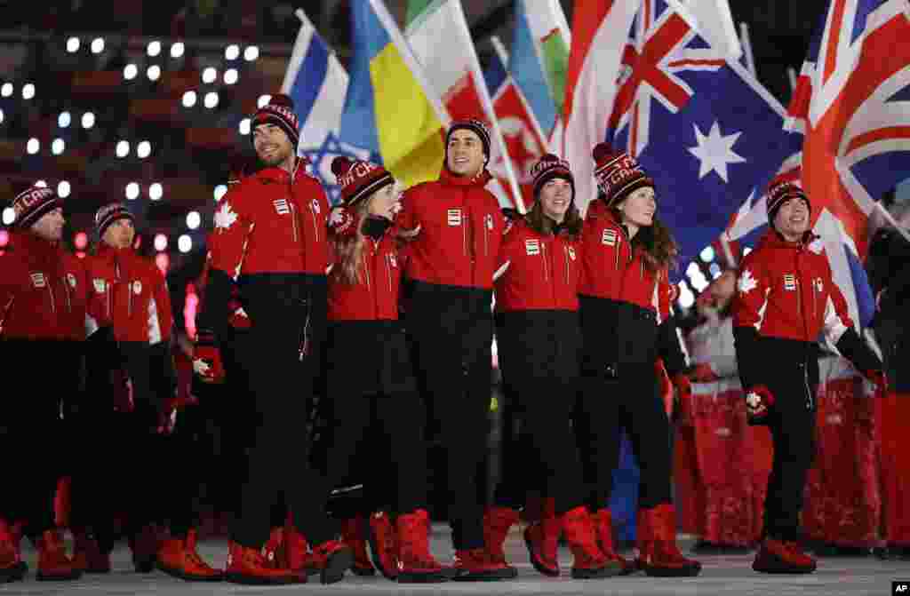 Kanadalik sportchilar Qishki olimpiadaning yopilish marosimida