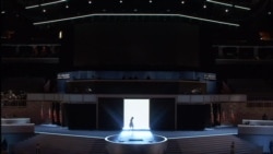 DNC Elizabeth Banks