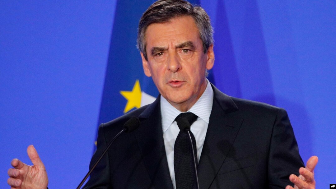  Francois Fillon yayinda ya gudanar da taron manema labarai jiya a Faransa