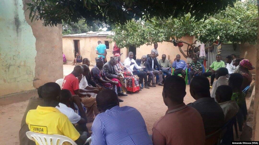 Autoridades tradicionais do Protectorado Lunda reunidas em Saurimo. Jan., 30, 2017